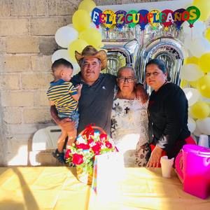 Meet your Posher, Angelina